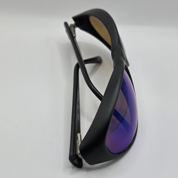 REVO 1004-001 Polarized Sunglasses w/ Case *Unisex** - Picture 7 of 16